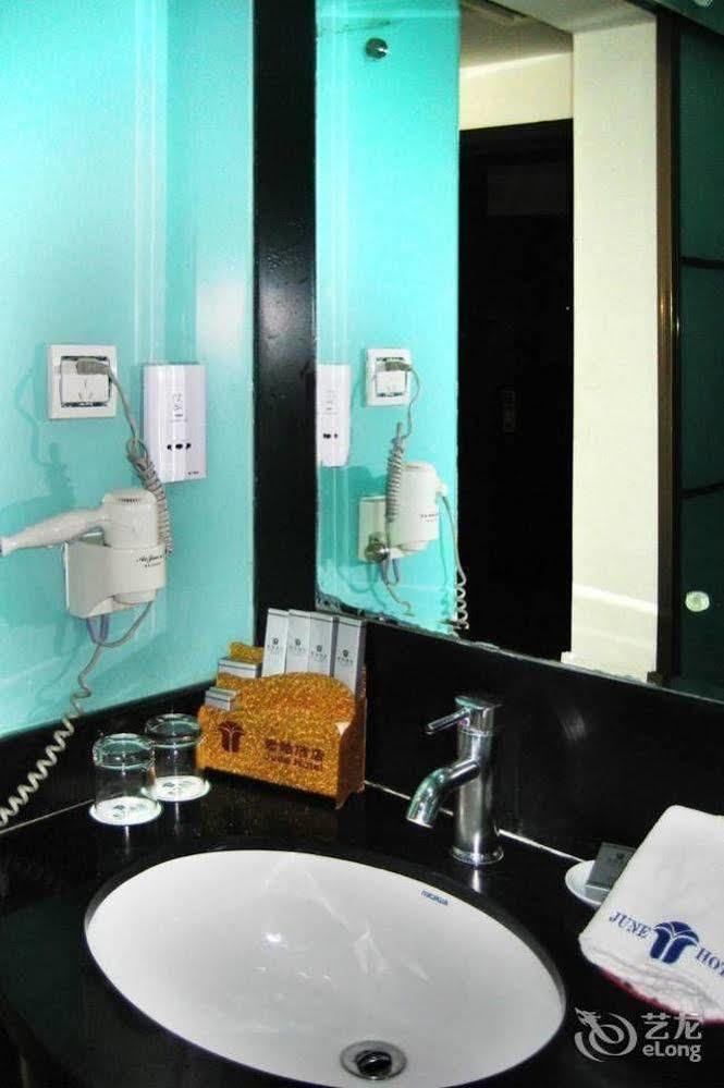 June Hotel Trường Xuân Ngoại thất bức ảnh